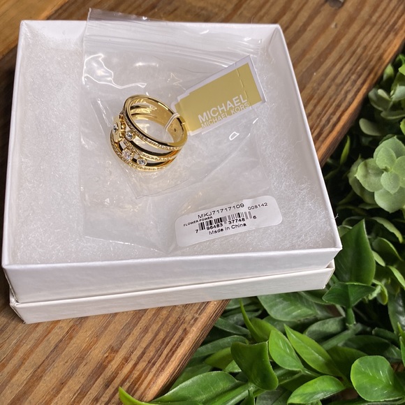 Michael Kors Gold Tone Flower Power Layered Ring with Clear Crystal Details - Picture 2 of 16
